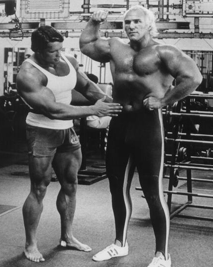 Graham a Arnold-Gold´s Gym